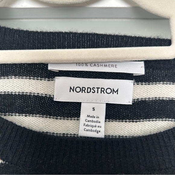 NEW Nordstrom black cream striped cashmere crewneck sweater small - Picture 6 of 7